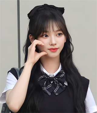 Karina (刘知珉)