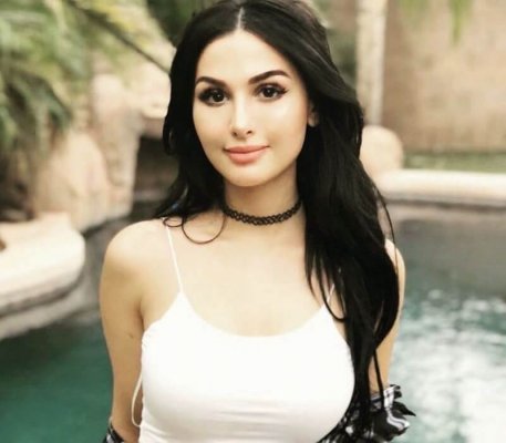 SSSniperWolf