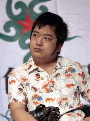何勇