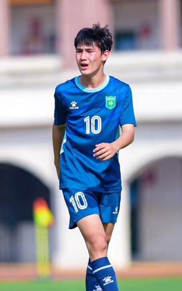 穆萨江·艾合麦提