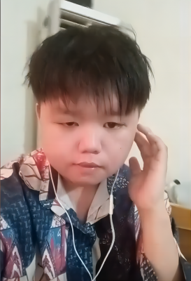 DⅴD。Fce电台机旋听台情感故事