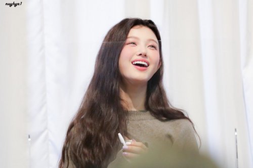 Danielle牟智慧