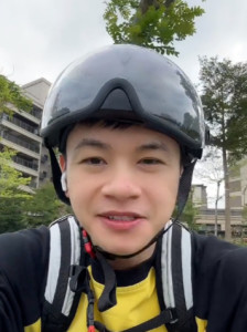 老亨很忙