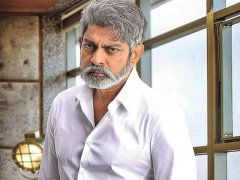 Jagapathi Babu（贾加帕蒂·巴布）