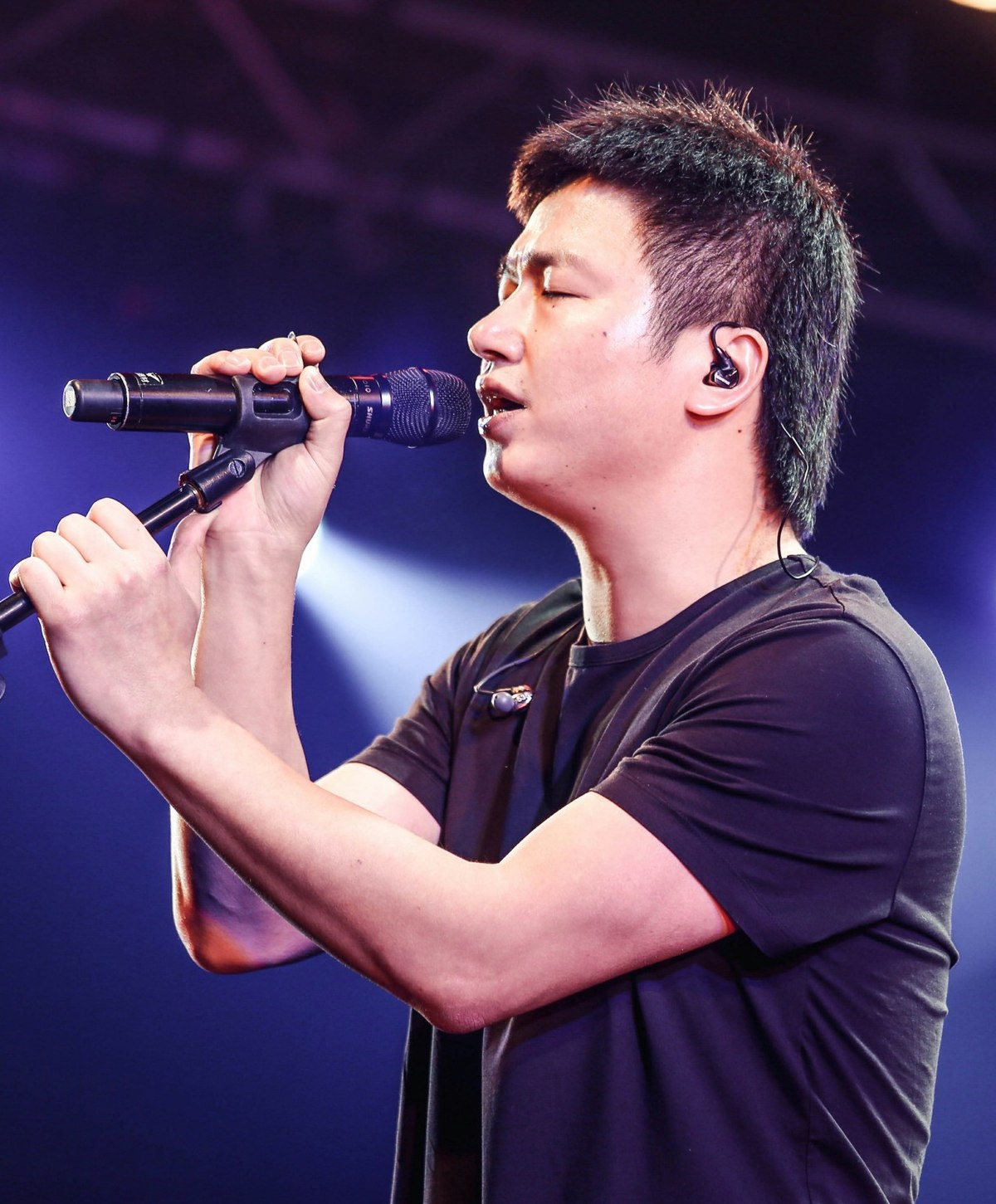 李志