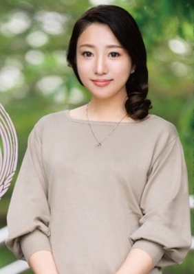 宇井さとみ